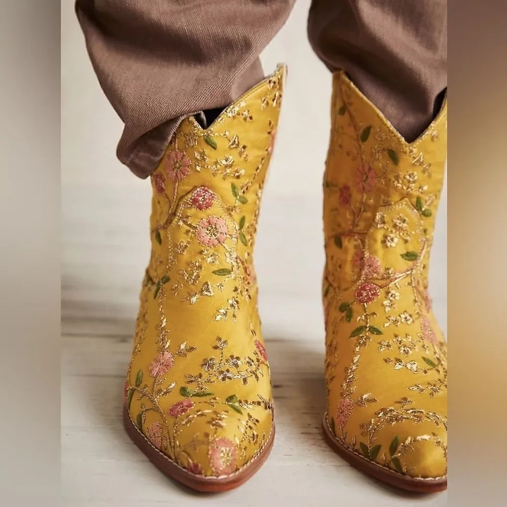 Free People x MOMO NEW YORK ELOISE EMBROIDERED ANKLE BOOTS